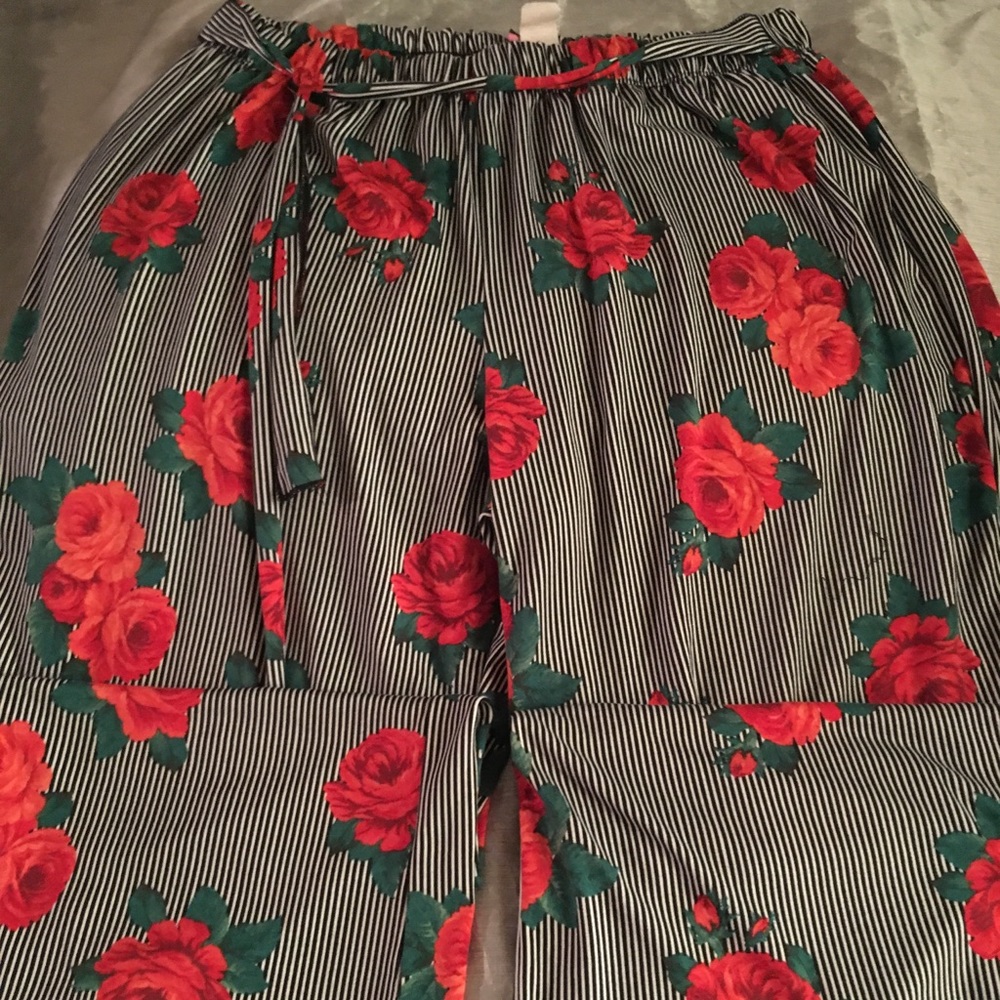 Capris palazzo pants